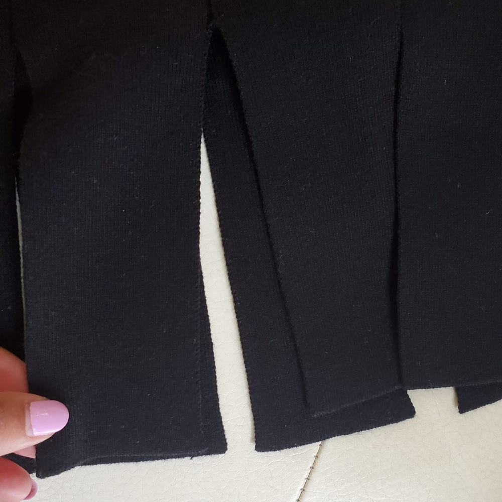 Express Black skirt - Picture 2 of 7
